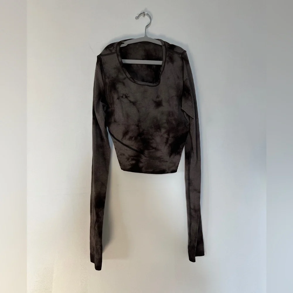 Lululemon Ebb to street Brown diamond dye Long Sleeve Top with pads 8